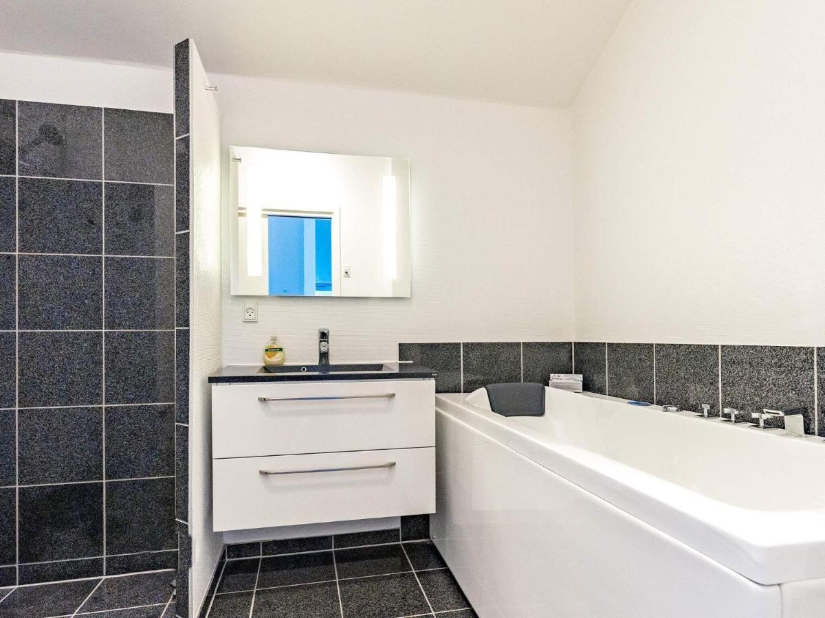 4 Person Holiday Home In Bogense Eksteriør billede